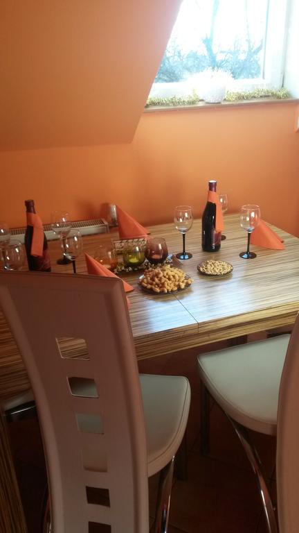 Apartman U Mareka Sucany Exteriör bild